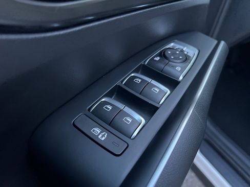 Certified 2023 Kia Sorento EX image 11