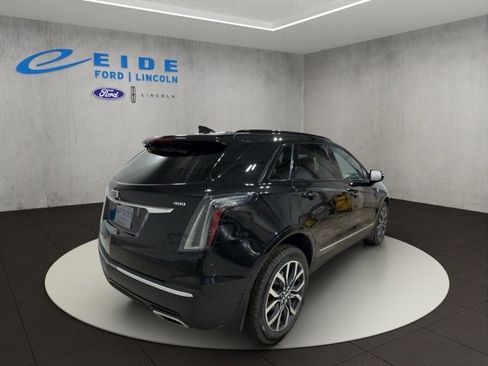Used 2023 Cadillac XT5 Sportv w/ Technology Package image 8