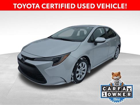 Certified 2023 Toyota Corolla LE image 1