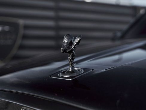 Used 2021 Rolls-Royce Cullinan Black Badge image 8