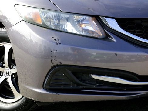 Used 2015 Honda Civic SE image 3