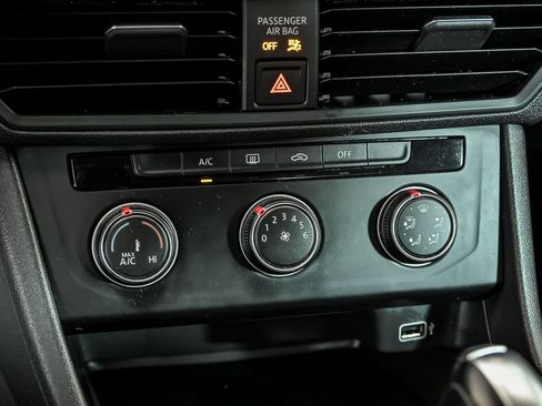 Used 2019 Volkswagen Jetta S w/ Driver Assistance Package FWD image 21