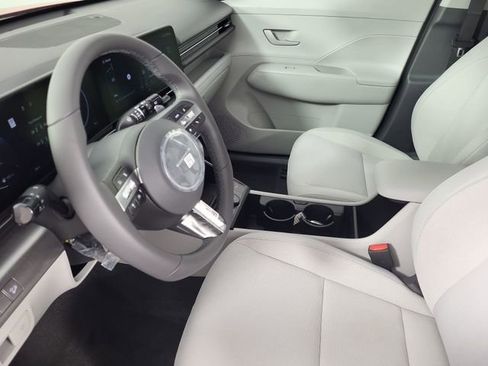 Certified 2025 Hyundai Kona SEL image 15
