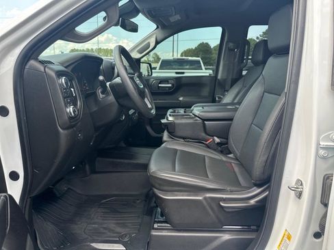 Used 2024 GMC Sierra 1500 Pro w/ Pro Value Package image 41