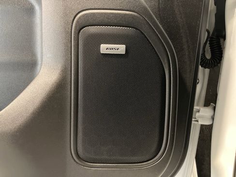 Used 2021 Chevrolet Silverado 1500 LT Trail Boss w/ Convenience Package II image 12