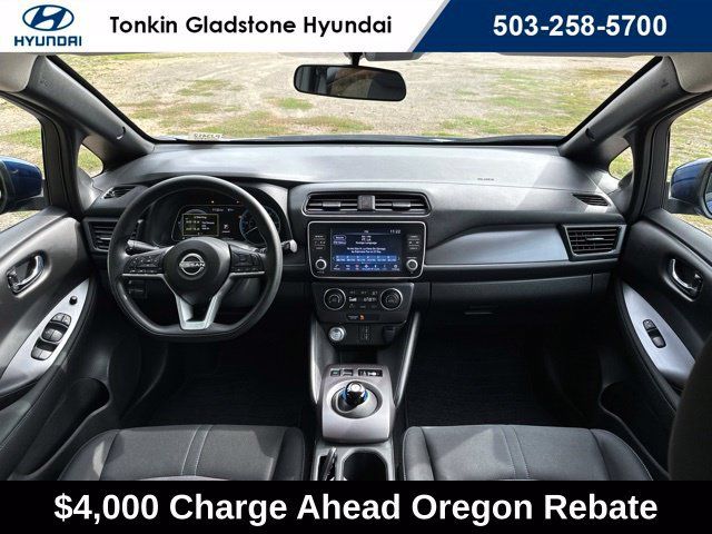 Used 2025 Nissan Leaf S FWD image 25