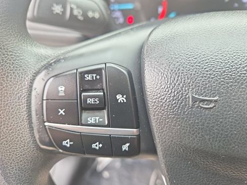 Used 2020 Ford Escape SE image 20