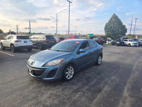 Used 2011 MAZDA MAZDA3 i Touring image 3