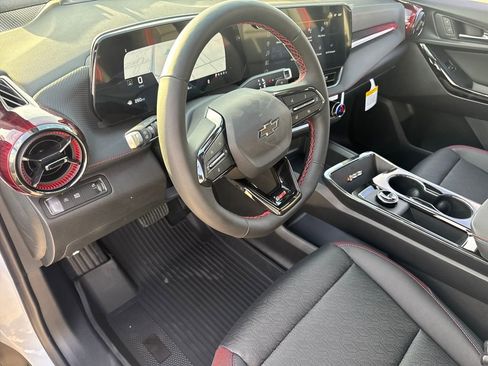 New 2026 Chevrolet Equinox RS image 16