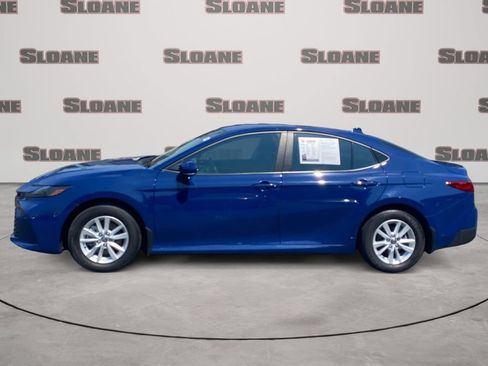 Used 2025 Toyota Camry LE w/ Convenience Package AWD/4WD image 2