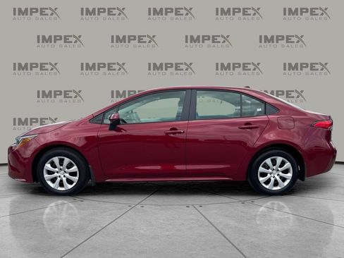 Used 2026 Toyota Corolla LE FWD image 2