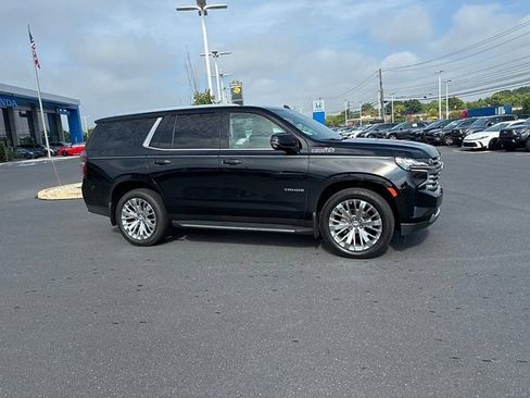 Used 2021 Chevrolet Tahoe High Country AWD/4WD image 4