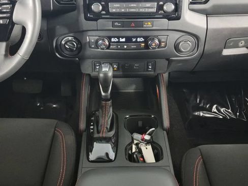 Used 2023 Nissan Frontier PRO-4X w/ Pro Convenience Package AWD/4WD image 25