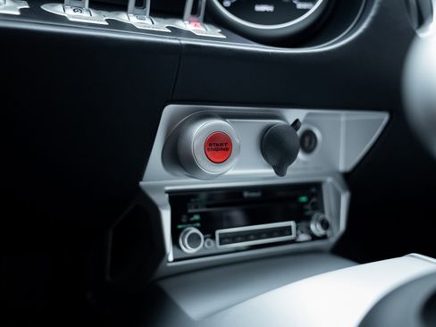 Used 2006 Ford GT image 53