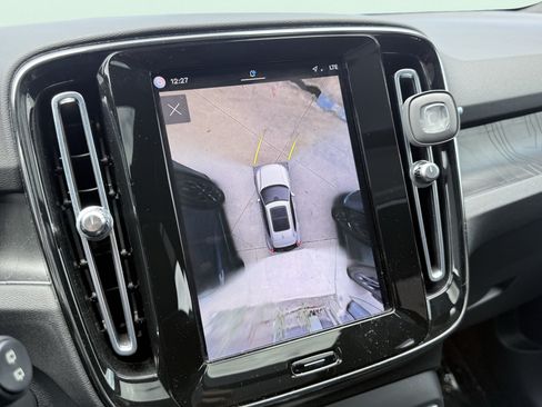 Used 2023 Volvo XC40 Recharge Ultimate AWD/4WD image 70