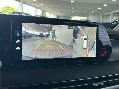 Used 2024 Hyundai Palisade Limited FWD image 22