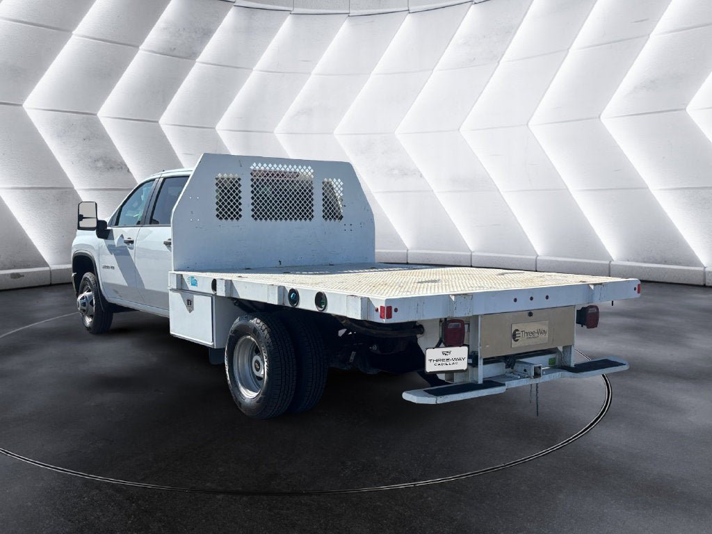 Used 2022 Chevrolet Silverado 3500 W/T w/ WT Convenience Package AWD/4WD image 3