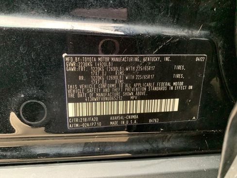 Used 2022 Toyota RAV4 XLE image 32