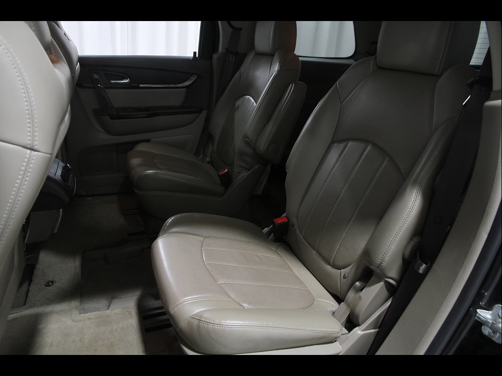 Used 2016 GMC Acadia Denali AWD/4WD image 18