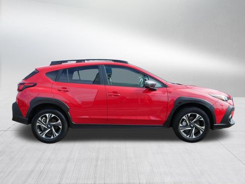 Used 2025 Subaru Crosstrek 2.0i Premium image 8