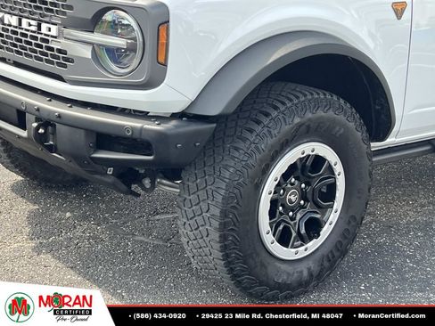Used 2024 Ford Bronco Badlands AWD/4WD image 8