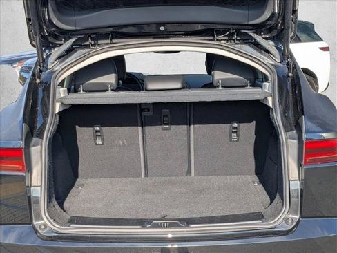 Used 2021 Jaguar E-PACE SE AWD/4WD image 6