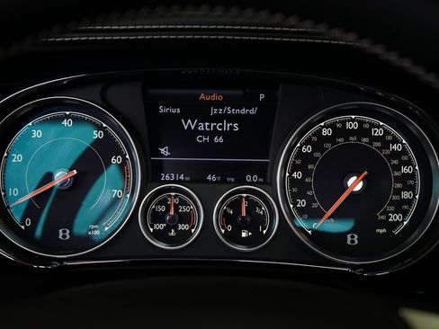 Used 2016 Bentley Continental GT image 7