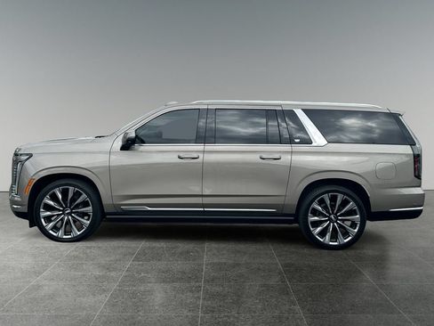 Certified 2025 Cadillac Escalade ESV Premium Luxury Platinum AWD/4WD image 2