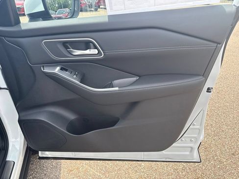 New 2026 Nissan Rogue Platinum AWD/4WD image 27