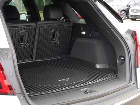 New 2026 Cadillac XT5 Luxury w/ LPO, Floor Liner Package image 23