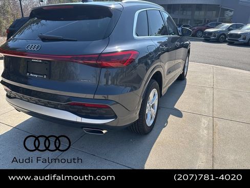 Used 2025 Audi Q5 Premium w/ Convenience Package AWD/4WD image 4