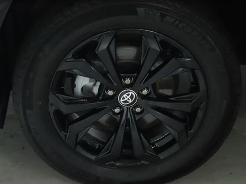 Used 2024 Toyota RAV4 XSE w/ Advanced Technology Package AWD/4WD image 40
