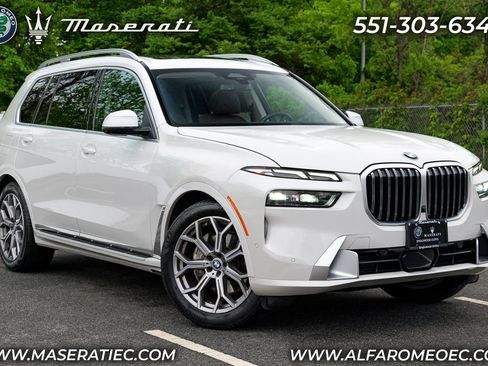 Used 2023 BMW X7 xDrive40i w/ Premium Package AWD/4WD image 1