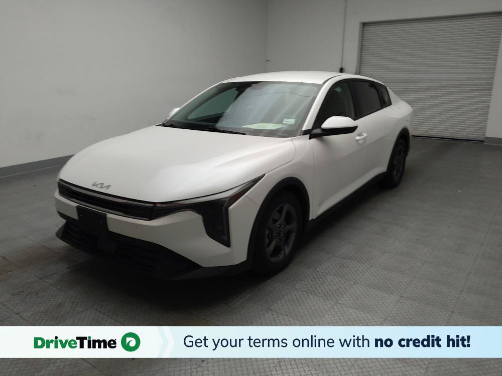 Used 2025 Kia K4 FWD image 1
