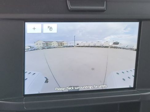 New 2026 Ford F250 XL w/ XL Chrome Package image 15