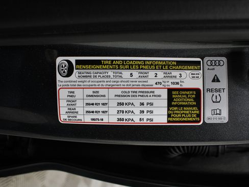 Used 2022 Audi SQ5 Premium w/ Convenience Package image 39