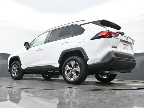 Used 2025 Toyota RAV4 LE image 24