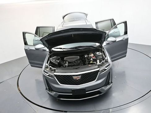Used 2023 Cadillac XT6 Premium Luxury image 49