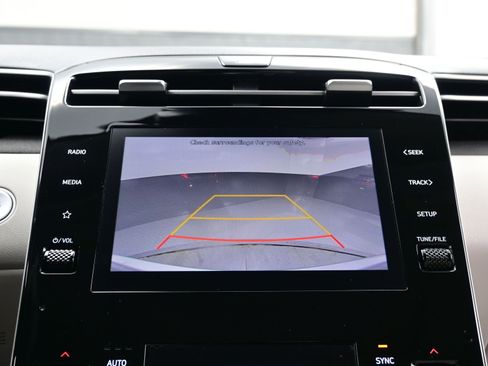 Certified 2023 Hyundai Tucson SEL w/ Convenience Package image 19