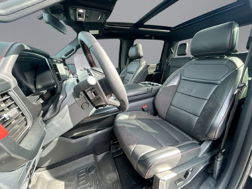 Used 2025 Ford F150 Raptor AWD/4WD image 28