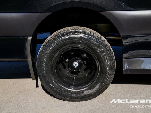 Used 2023 Mercedes-Benz Sprinter 3500 image 40