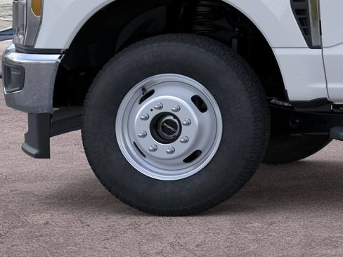 New 2026 Ford F350 XL w/ XL Chrome Package AWD/4WD image 19