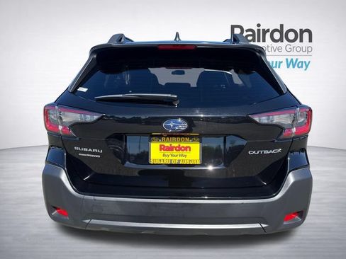 Used 2023 Subaru Outback Premium AWD/4WD image 6