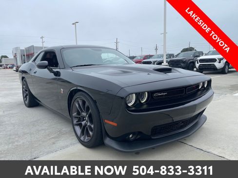 Used 2022 Dodge Challenger R/T Scat Pack w/ Plus Package RWD image 7