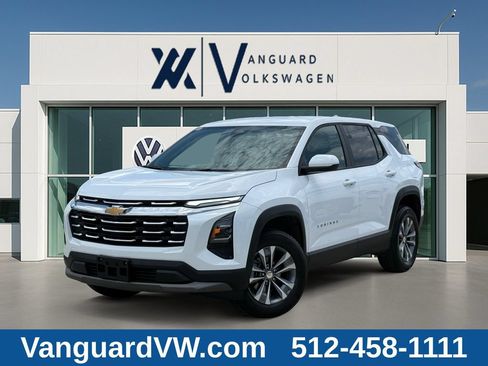 Used 2026 Chevrolet Equinox LT AWD/4WD image 1