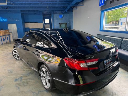 Used 2019 Honda Accord EX image 8