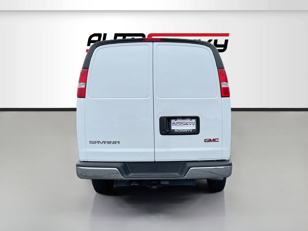 Used 2025 GMC Savana 3500 w/ Driver Convenience Package RWD image 6