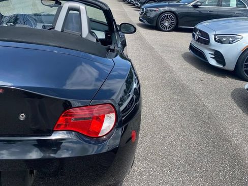 Used 2006 BMW Z4 3.0si RWD image 10