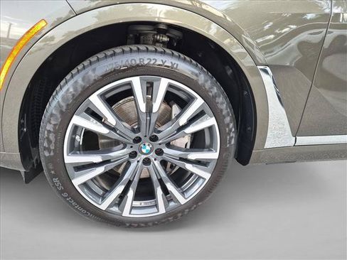 Used 2026 BMW X7 xDrive40i AWD/4WD image 26