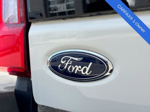 Used 2025 Ford F350 Platinum w/ FX4 Off-Road Package AWD/4WD image 14